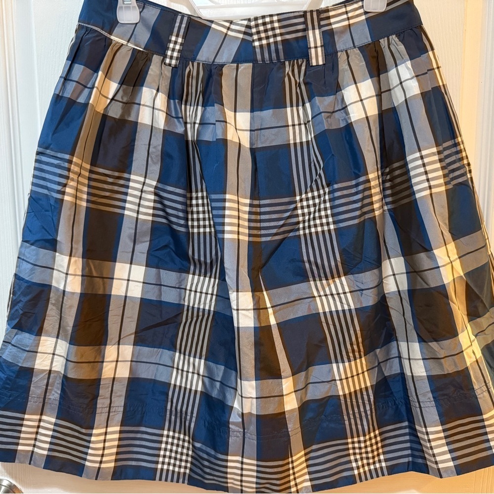 VTG J. Crew Plaid Blue and White Women's 100% Silk Skirt
Academia Y2K Vintage - Picture 3 of 6